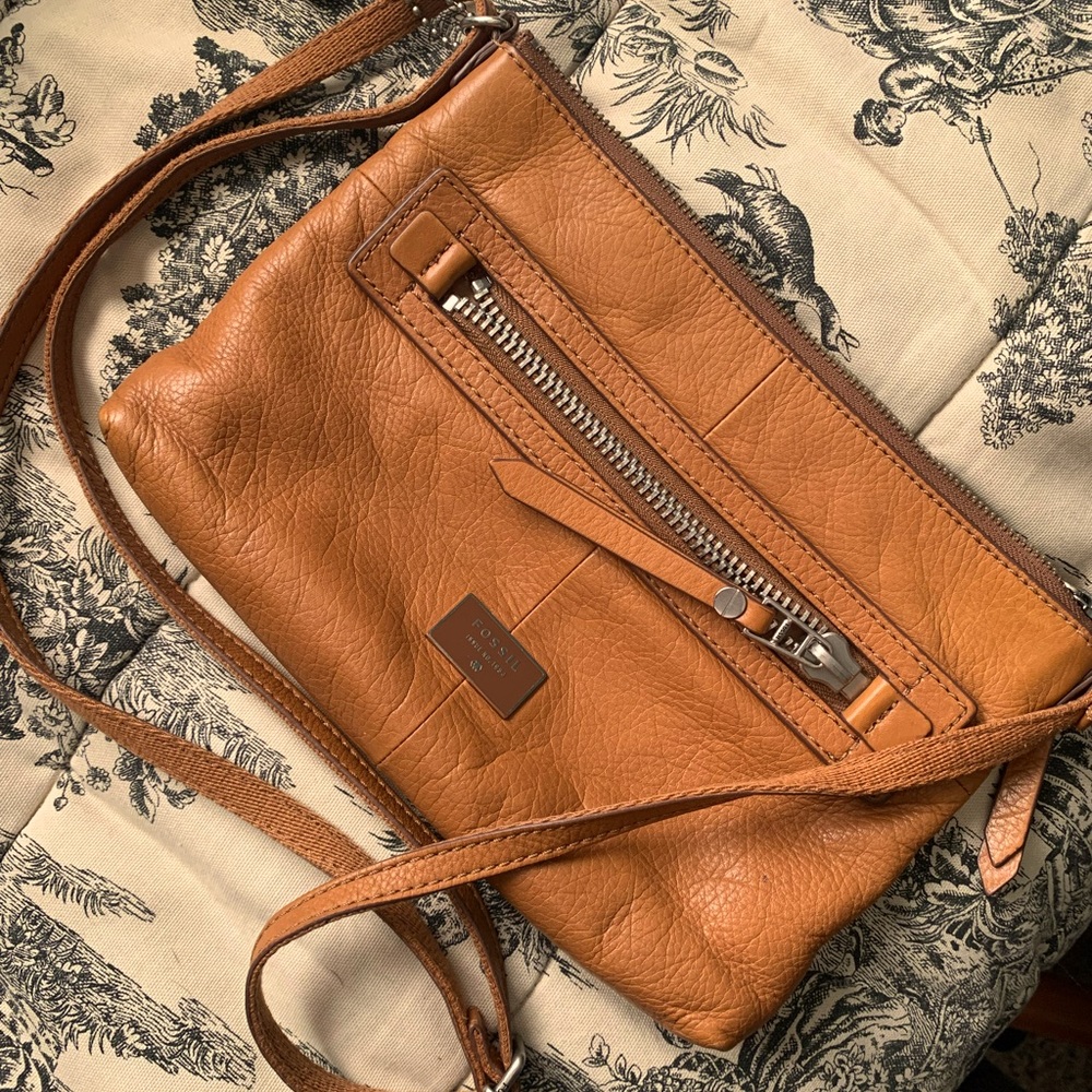 Fossil Tan Leather Crossbody Bag